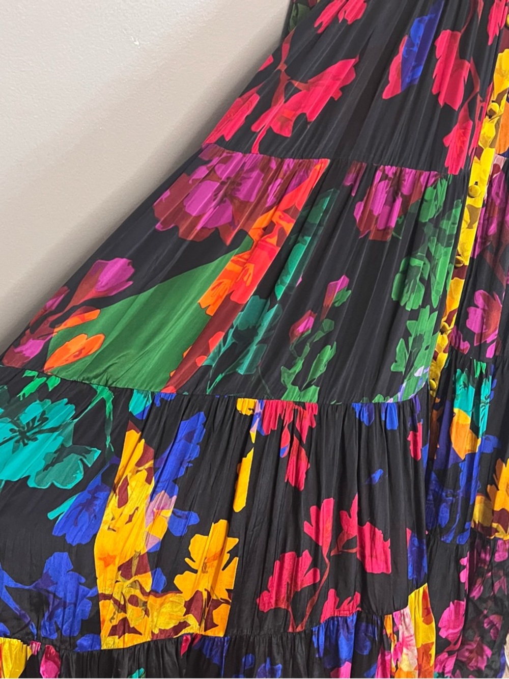 Siddhartha Bansal Colorful Button Front Floral Print Tiered Max Dress Festival - Picture 4 of 11